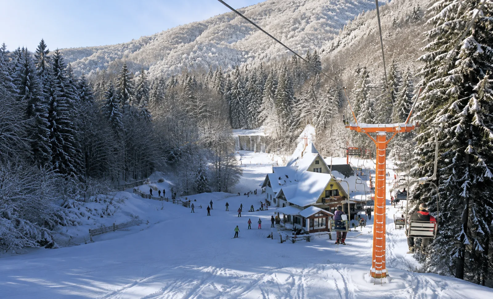 Zonă de schi la Aluniș, aproape de Sovata